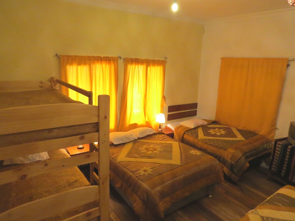 Hostal Campanario