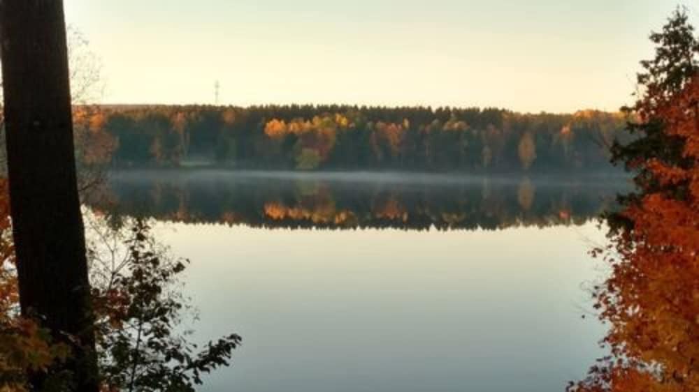 Lakeside Bed & Breakfast