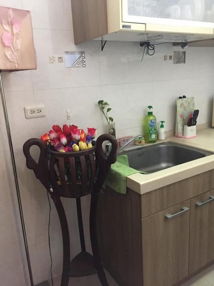 Amicasa Guesthouse