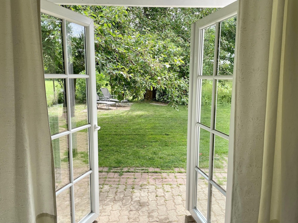 Holiday Home in Spijk With Meadow Views view 3
