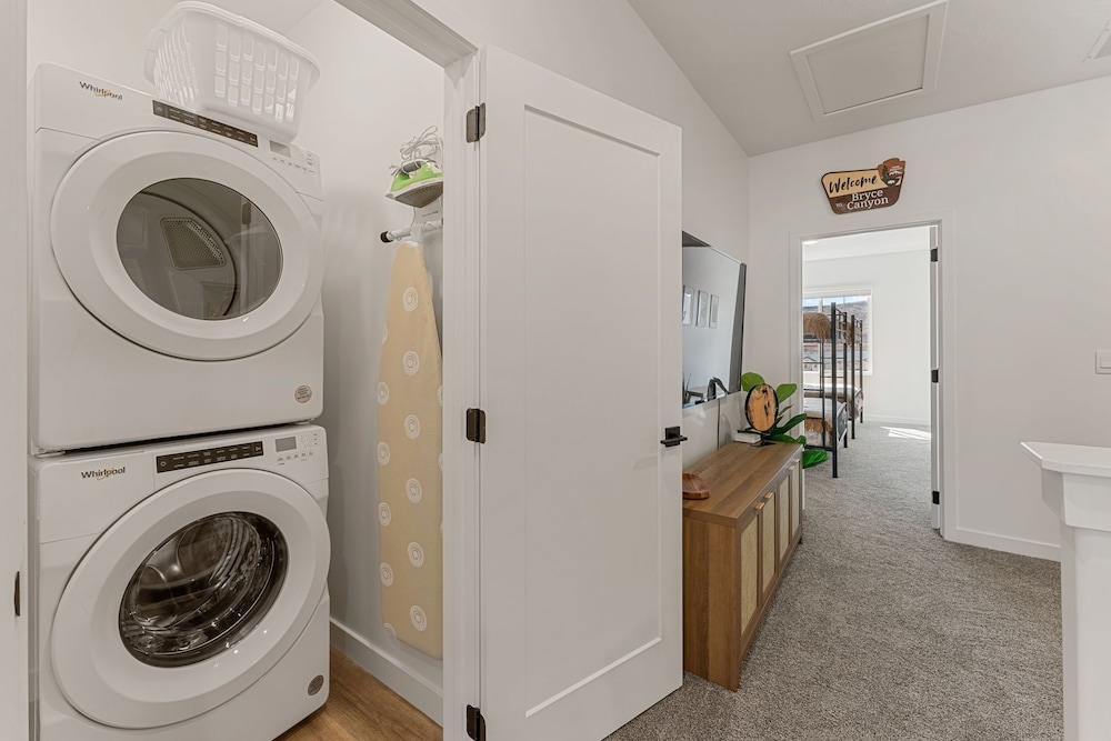 Adventure Basecamp 4 Bedroom Townhouse
