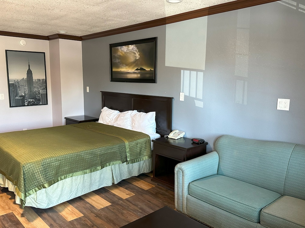 Corona Inn