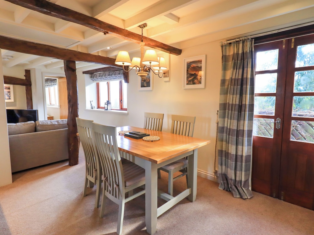 Jasmine Cottage