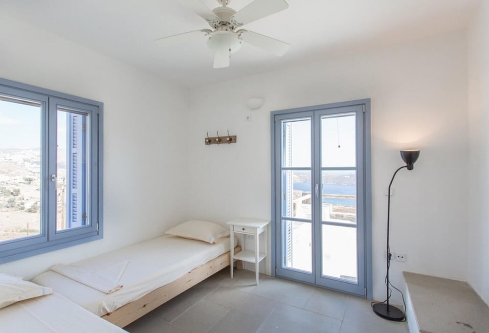 An Amazing Stone Villa-b in Serifos w Shared Pool