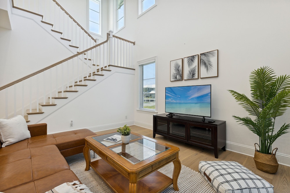 132 Ocean Estates Dr