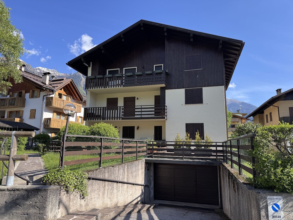 002 Moderno Trilocale Pinzolo