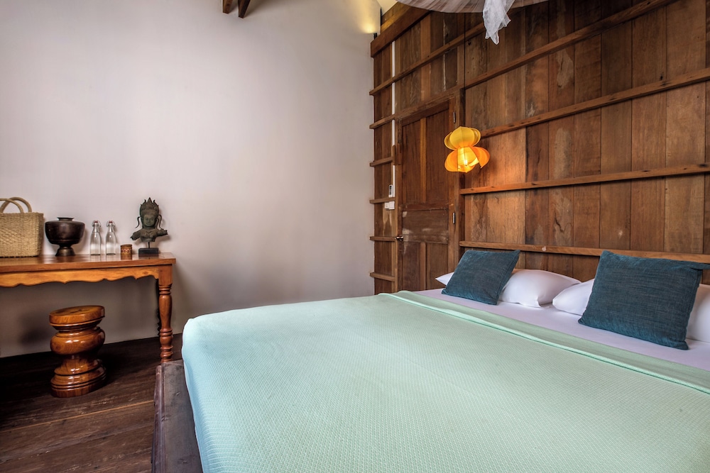 PHUM KHMER LODGE