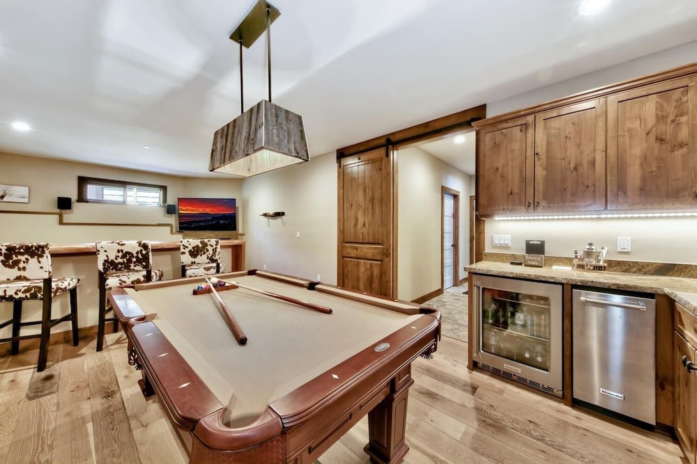 1008c Mountain View Retreat 5 Bedroom Home