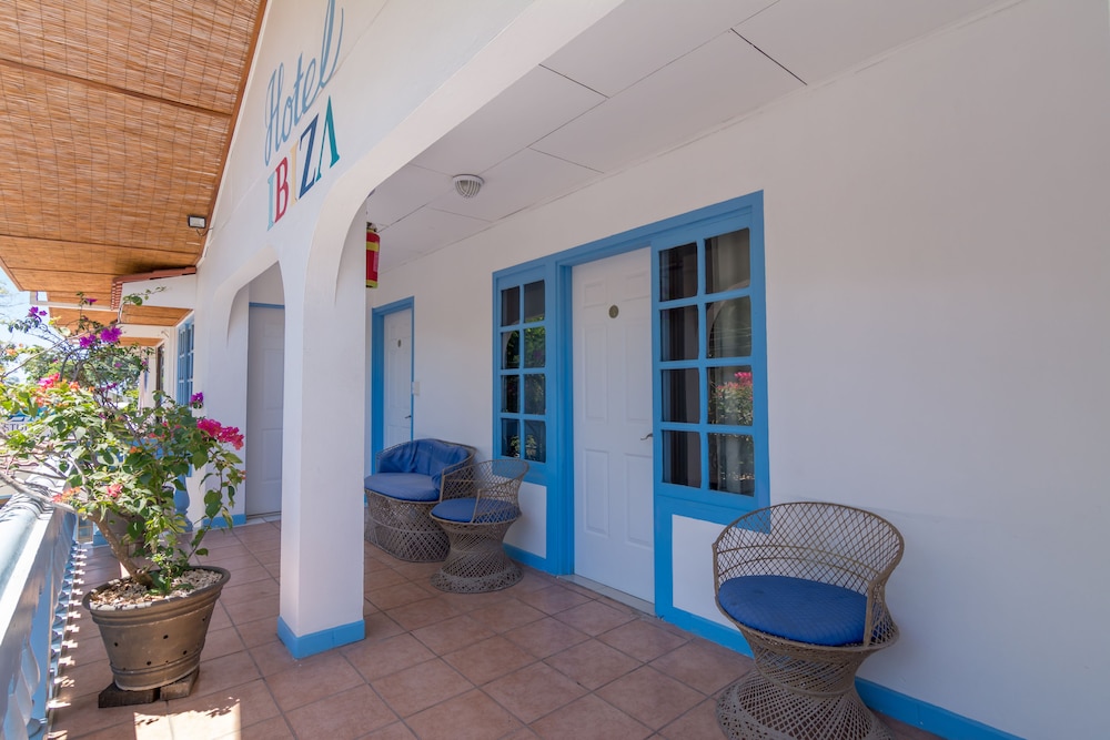 Club Ibiza - Party Hotel & Beach Club