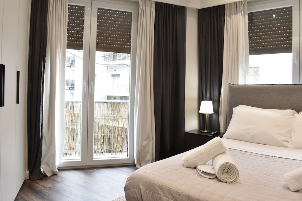 Siga-siga Luxury Acropolis Apt