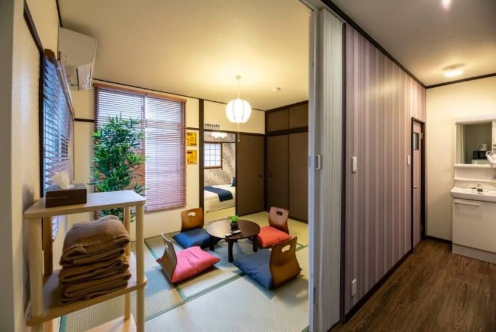 R-Guest Residence