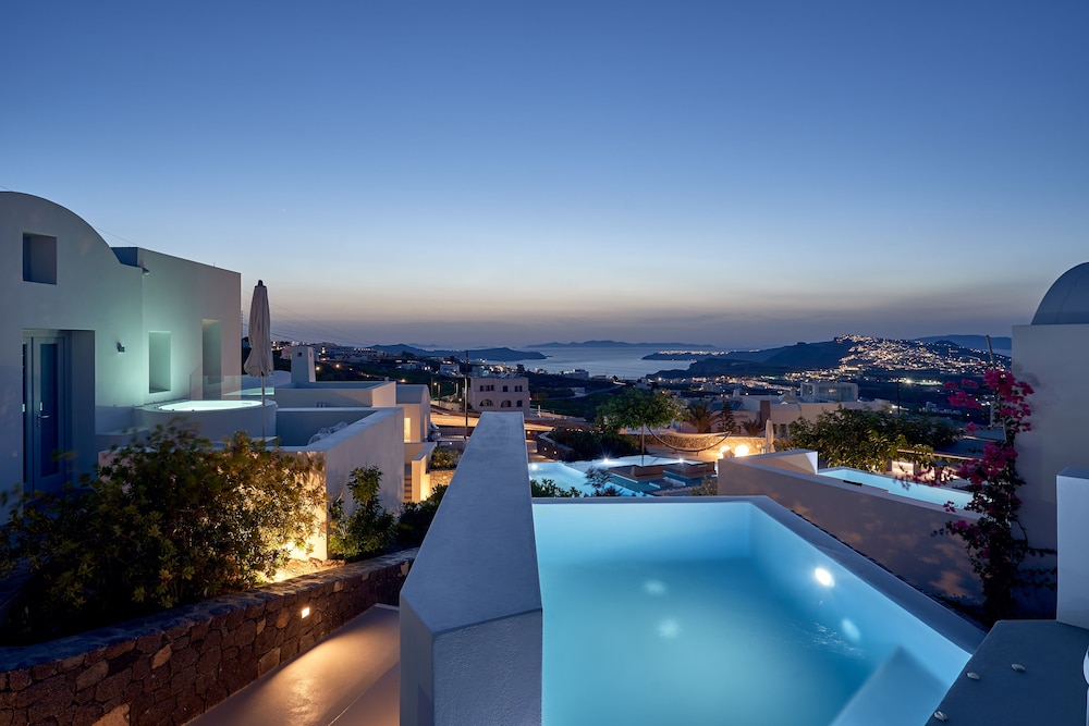 Nova Luxury Suites