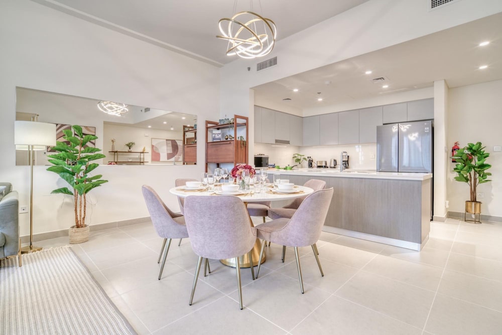 City Living at Its Best Near Burj Khalifa