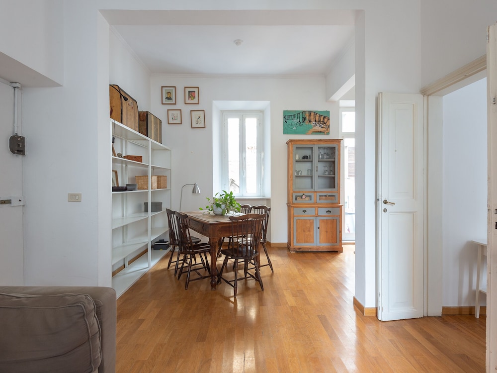 Fori Imperiali Balcony Apartment