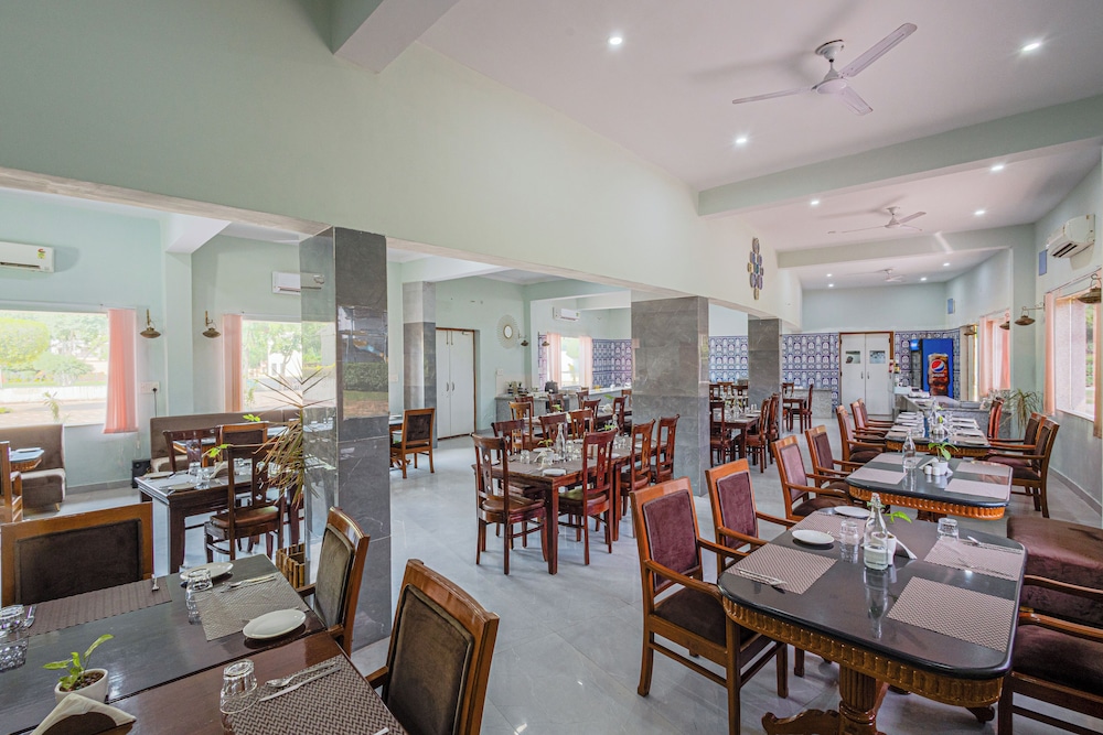 Bamboo Saa Sunrrise Wedding & Wellness Resort, Jaipur