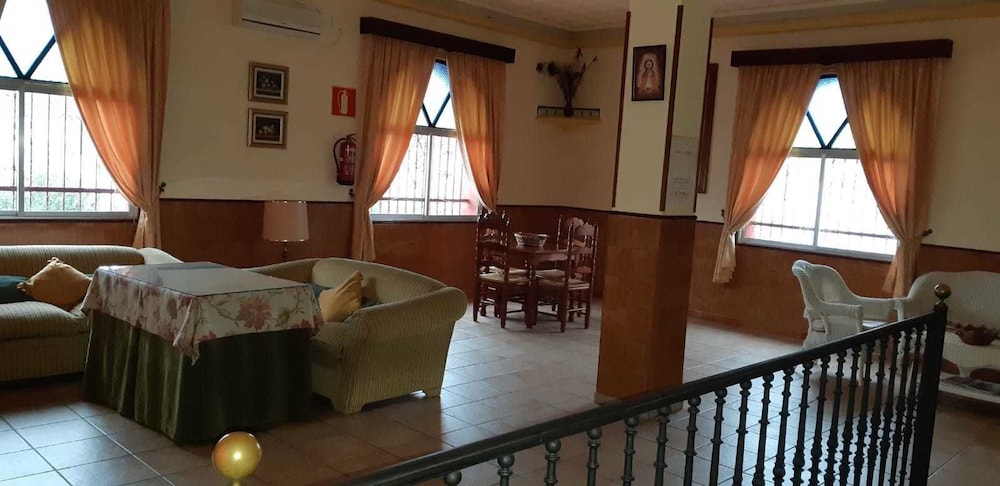 Hostal Rural Las Lomas