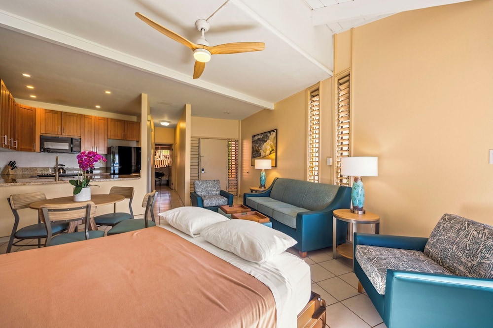 Kuleana Club - 108