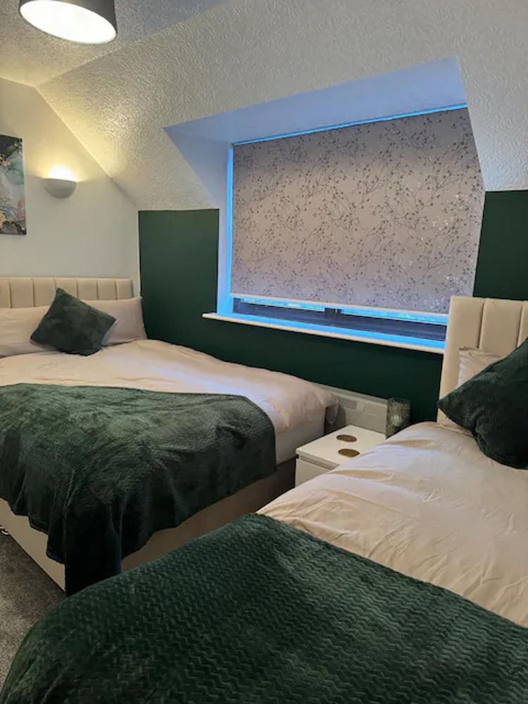 3 Floor 2 Bedroom House view 2