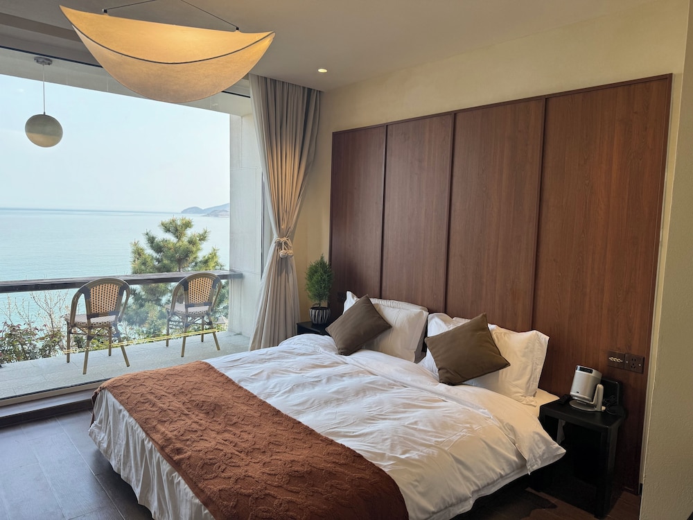 Qingdao Momer Cliff Ocean View Villas
