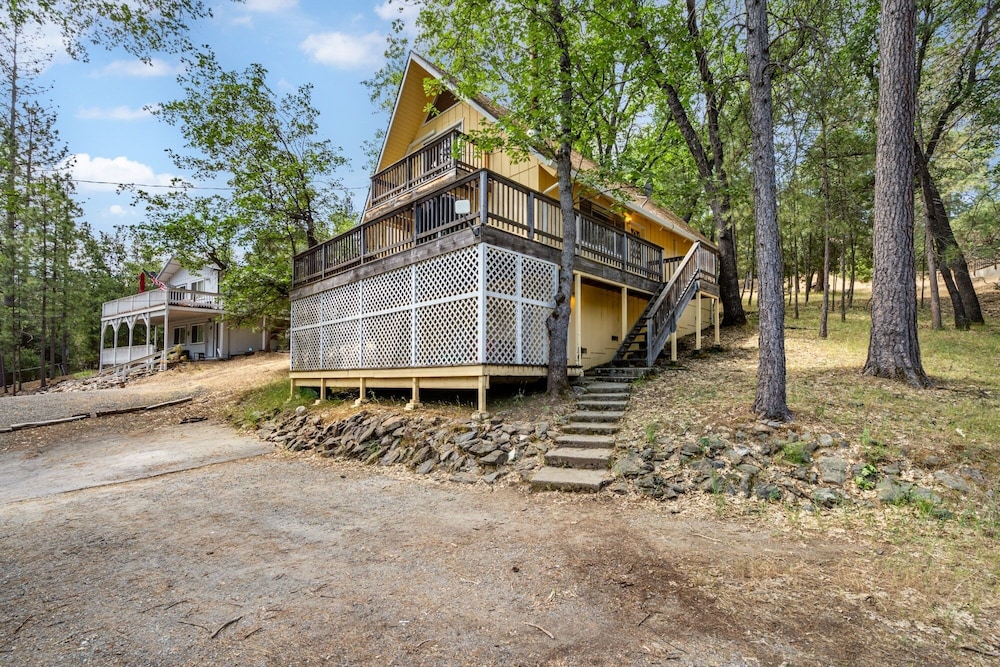 Marina Beach Cabin - Dog-Friendly Home with Deck! by Yosemite Region Resorts