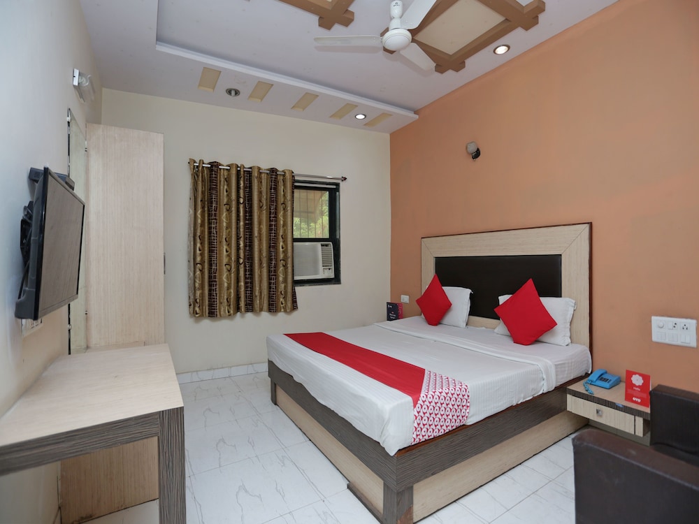 OYO 12914 Hotel Jagdish