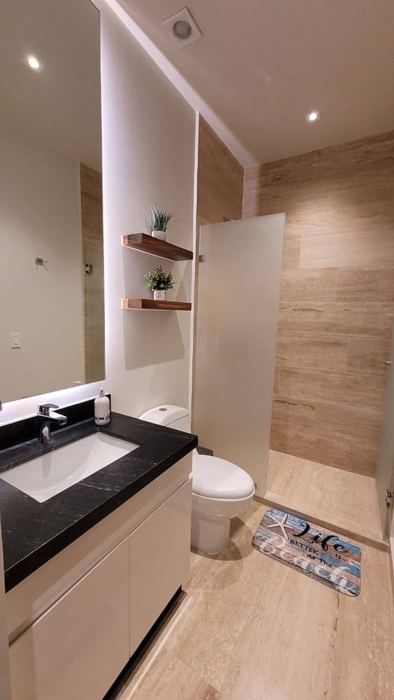 Luxury Apartment 2 BR in Playa Del Carmen 105