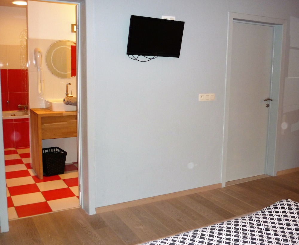 Photo 20