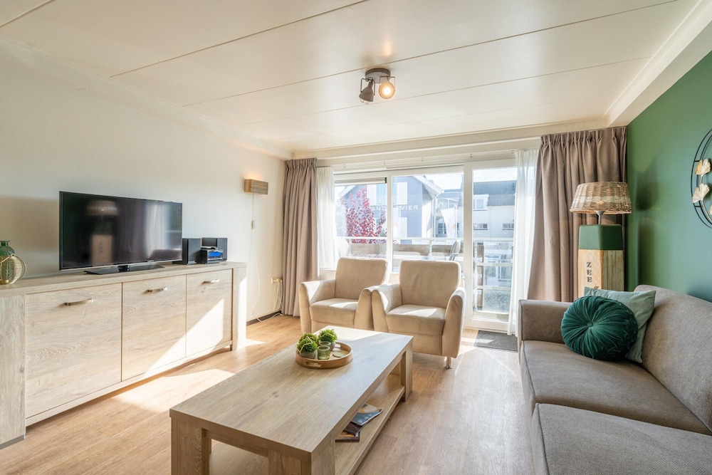 Comfortable and Modern Furnished 4-person Apartment