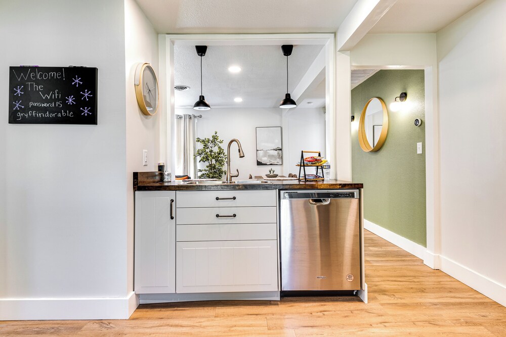 Pet-friendly Indiana Home w/ Porch, Near Downtown! - Property Image 20