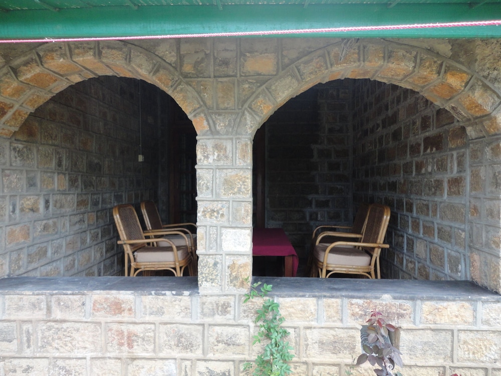 Castlereigh Holiday Bungalow