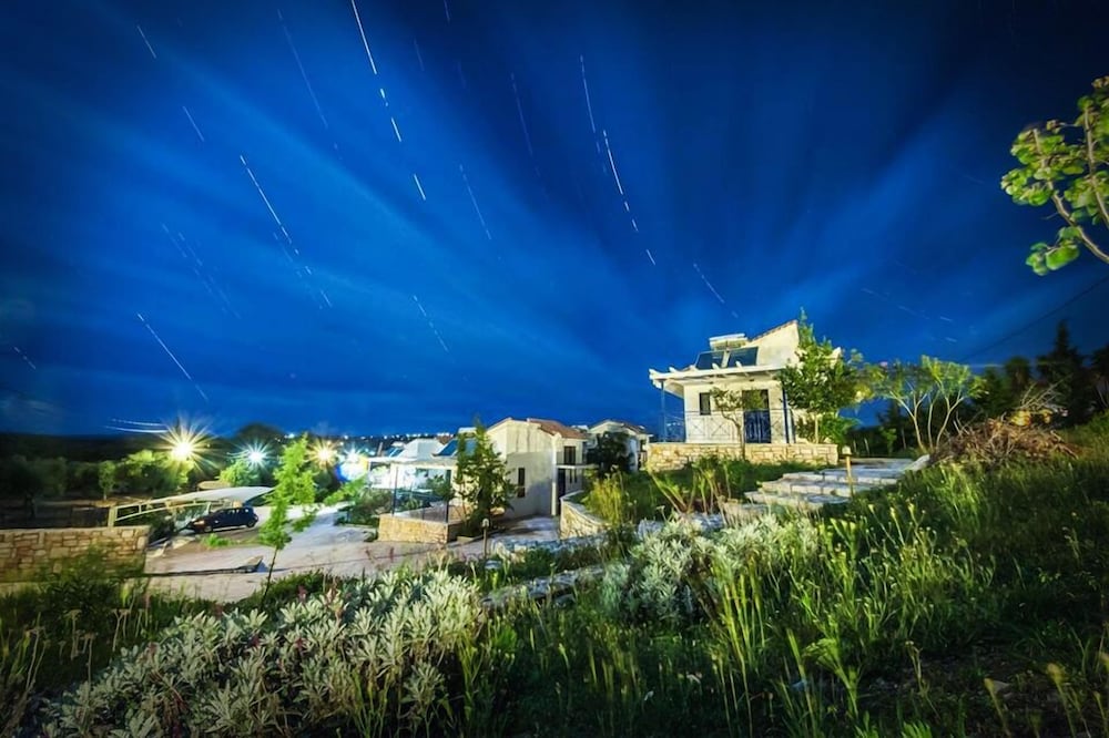 LontosVillage photo 5