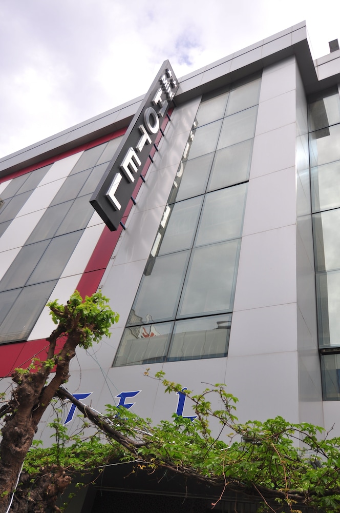 Hotel Mini Fuar Hotel - Image 1