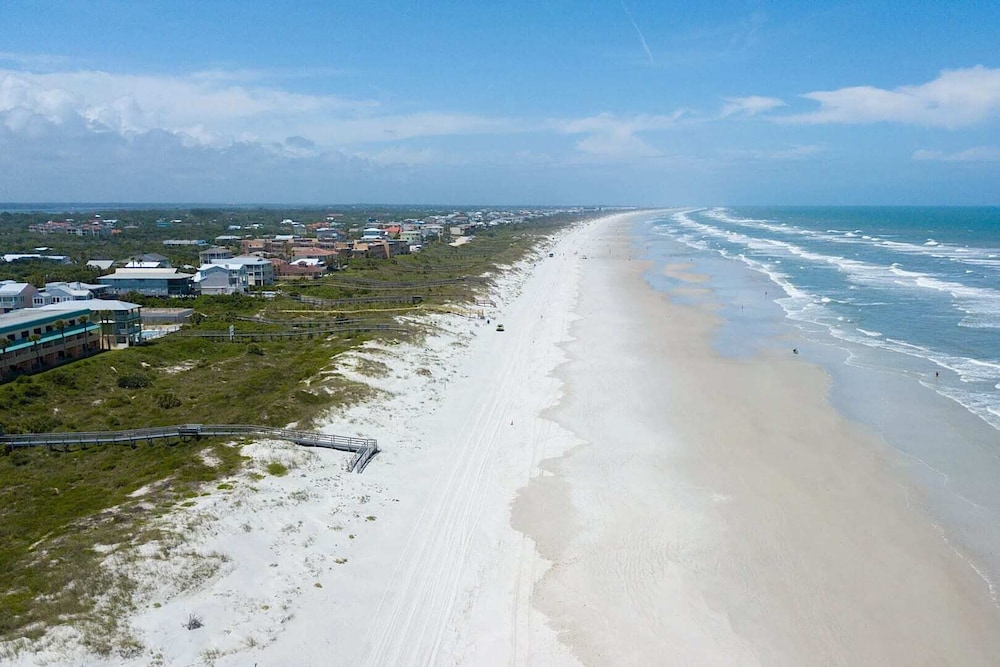 Breezy Beachfront Bliss at Historic St Augustine