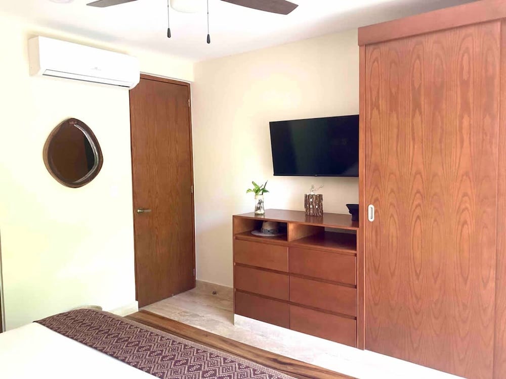 Stunning 2 Bedroom Apartment at Condo With Best Tulum Infinity and Jacuzzi by Waves Management