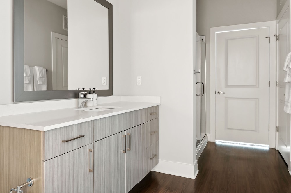 Charlotte Vacations - Kasa at Cortland NoDa Charlotte - Property Image 12