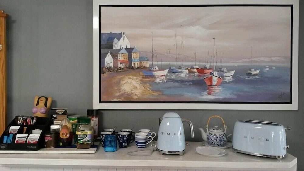 Blue's Guest House