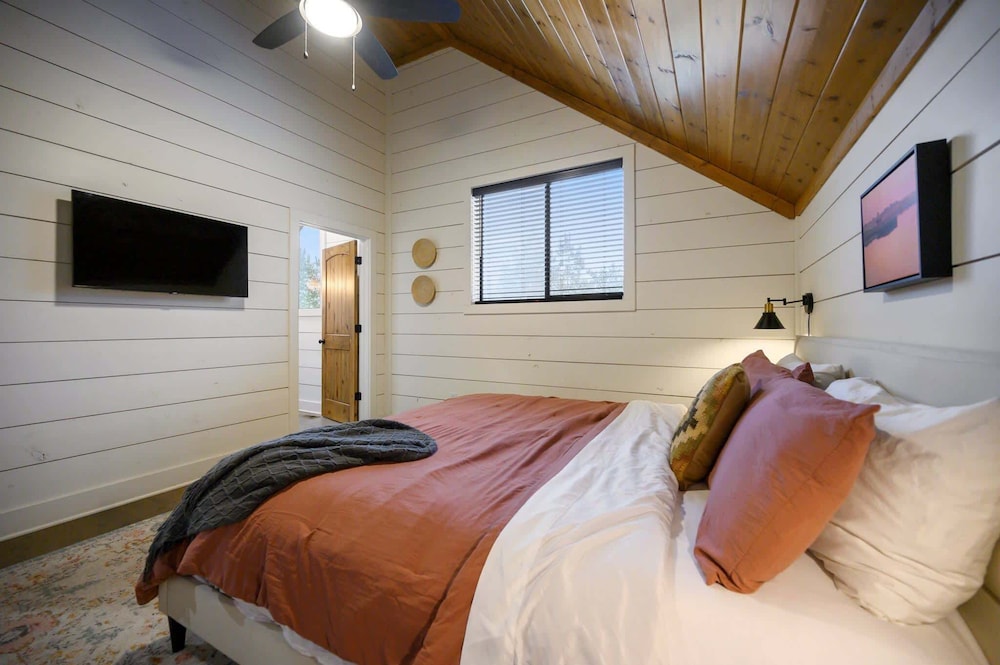Quiet/private Cabin - Couples/family - Ideal Location
