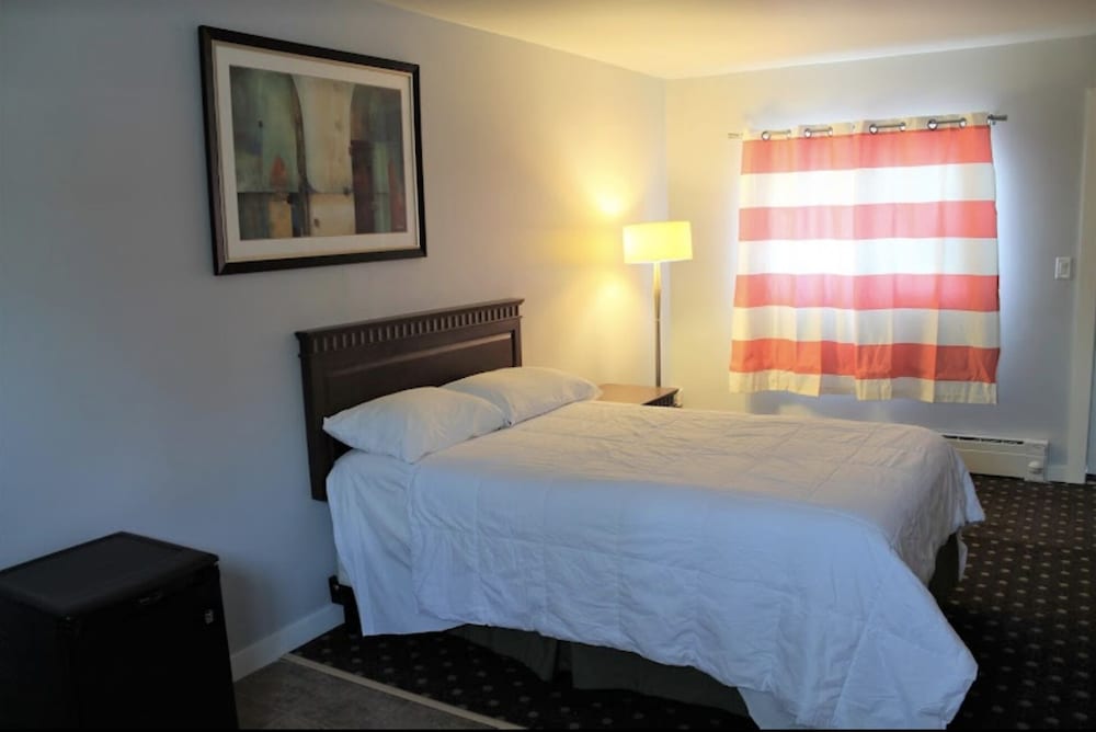 Bluewater Motel view 5