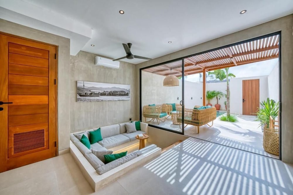 New Luxury Arrecife Villas