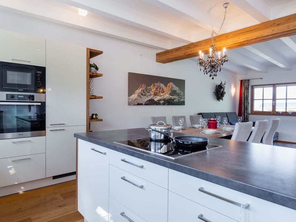 Apartment With Sauna and Ski In/out view 2