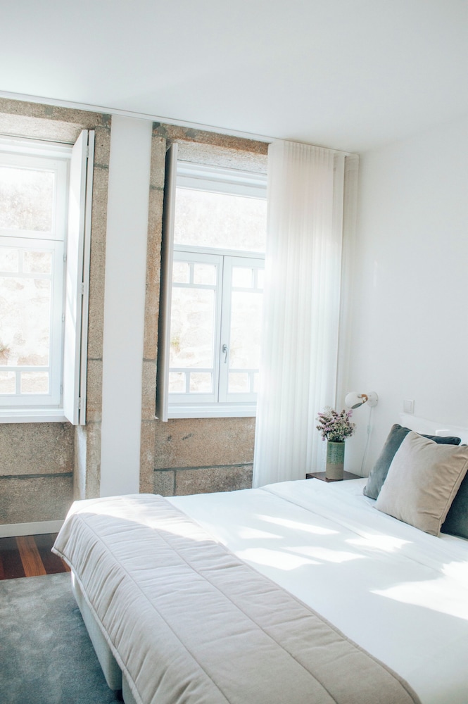 Stay In Apartments - D. Hugo 23
