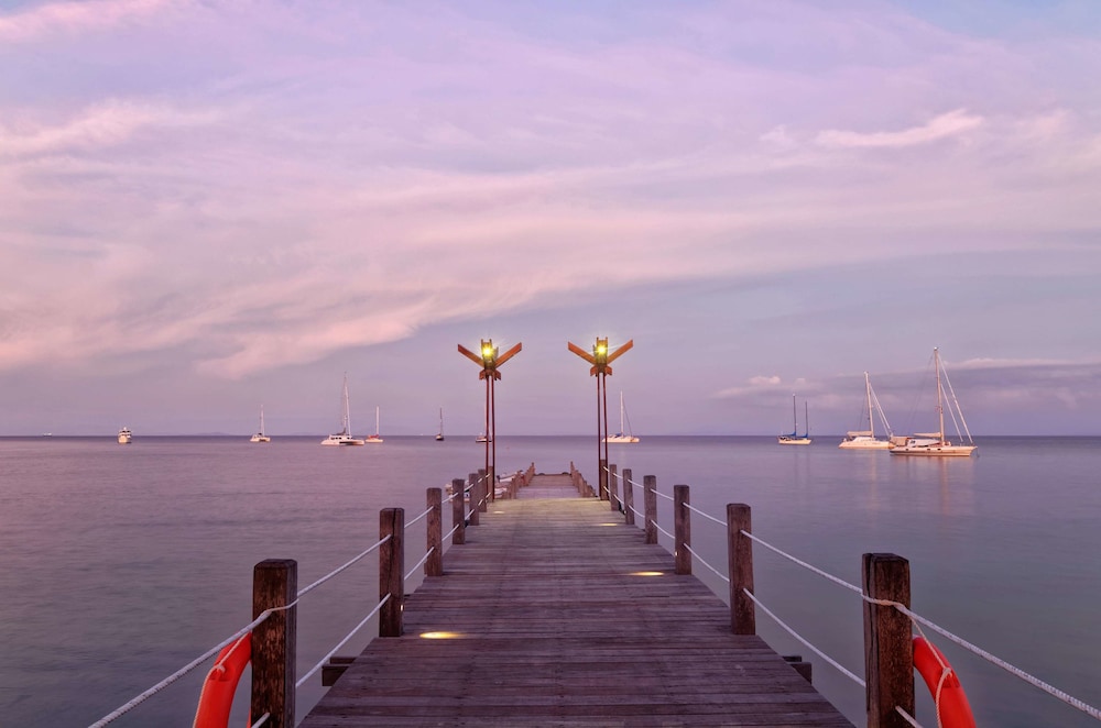 Borneo Eagle Resort