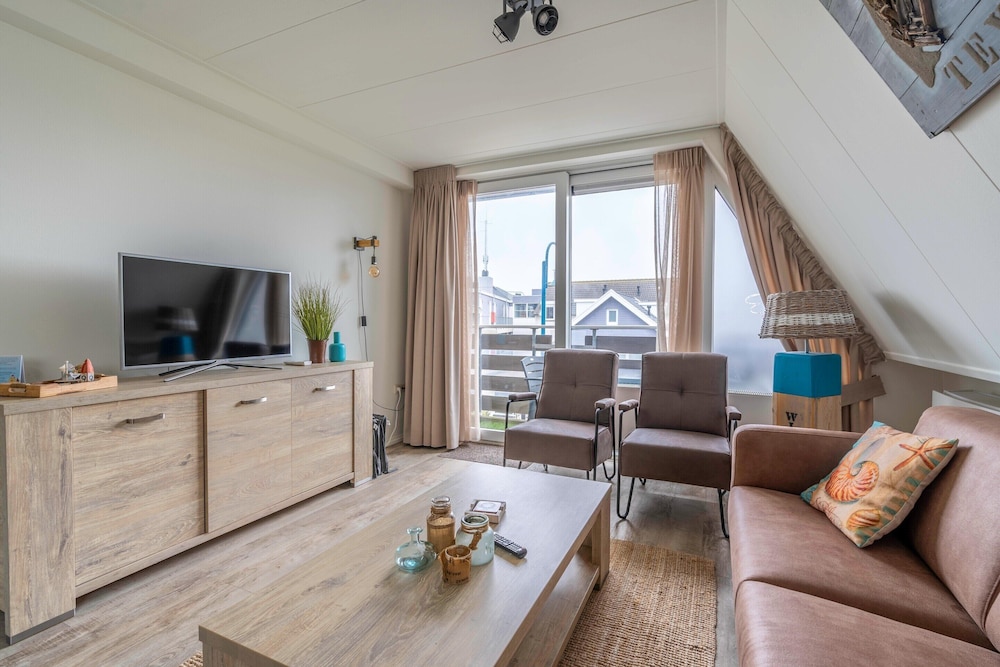 Comfortable and Modern Furnished 4-person Apartment