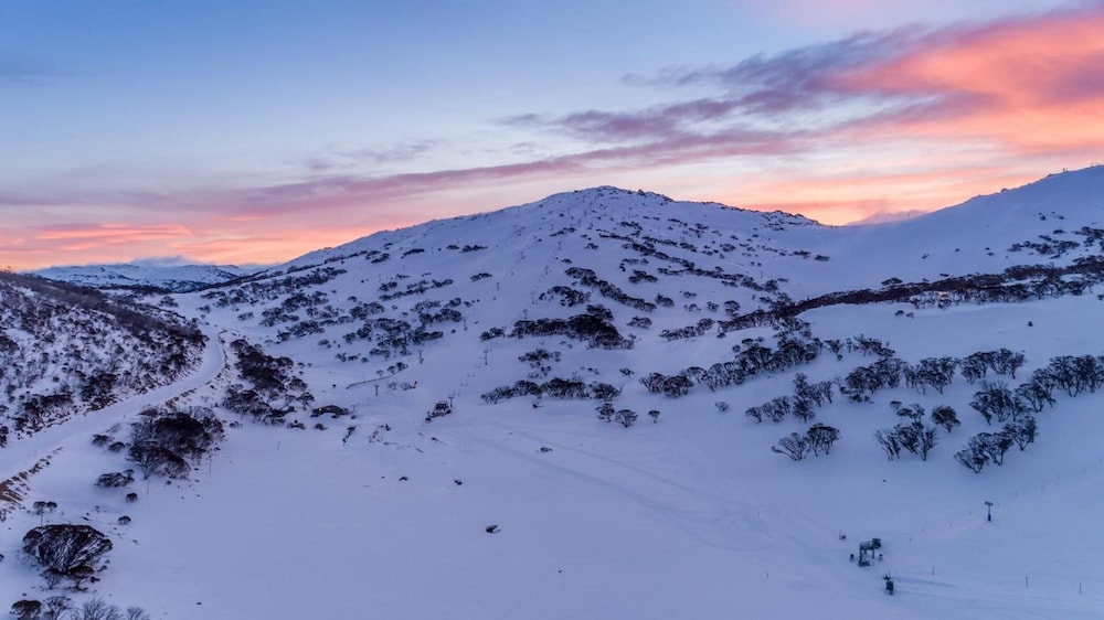Boonoona Ski Lodge