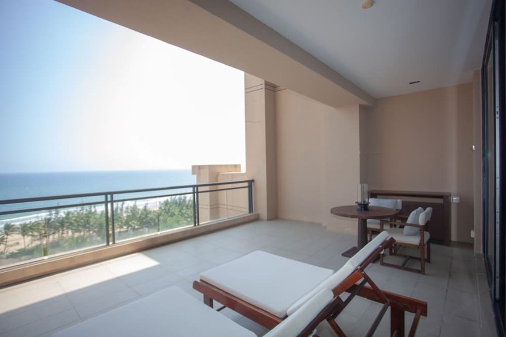 Raffles Hainan