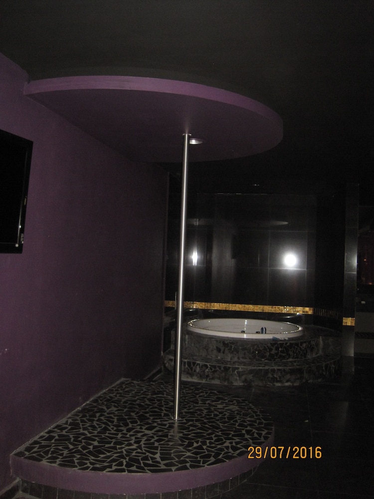 Sensaciones Motel Boutique - Adults Only