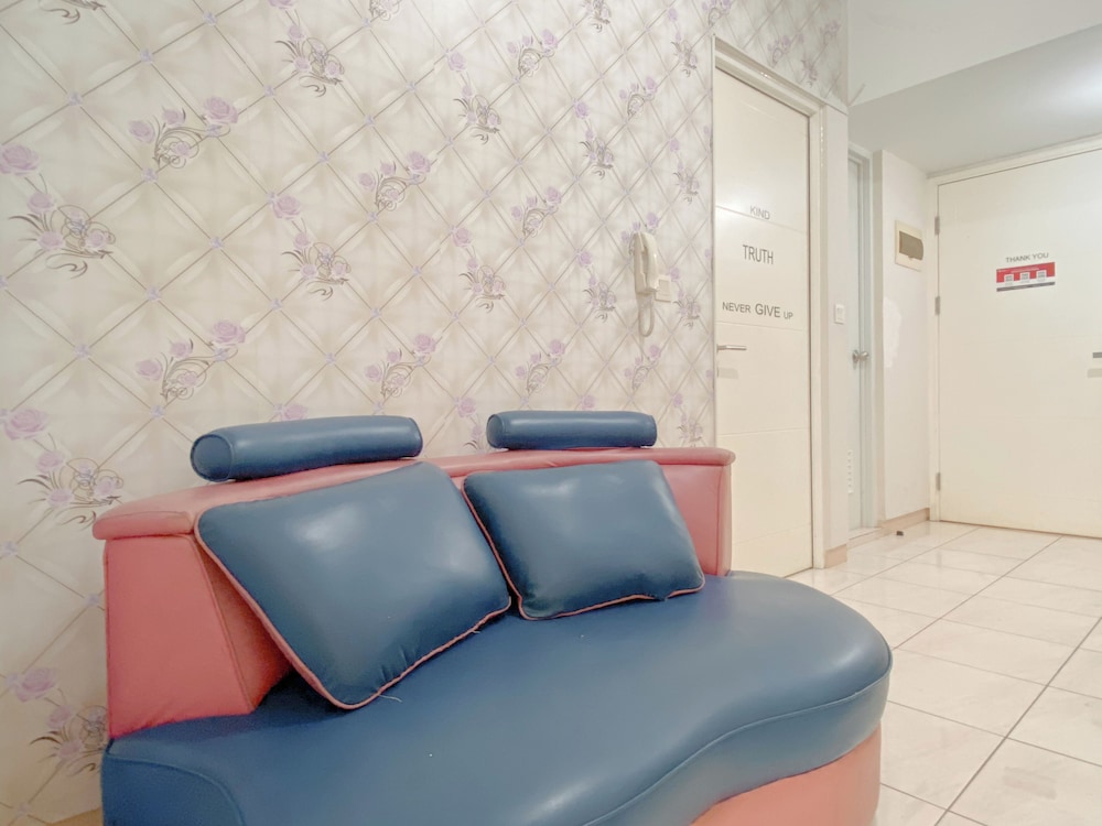 Comfort Living 2Br Springlake Summarecon Bekasi Apartment