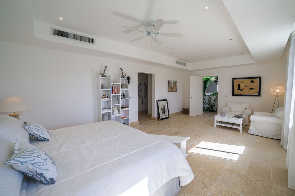 Hacienda B-03
