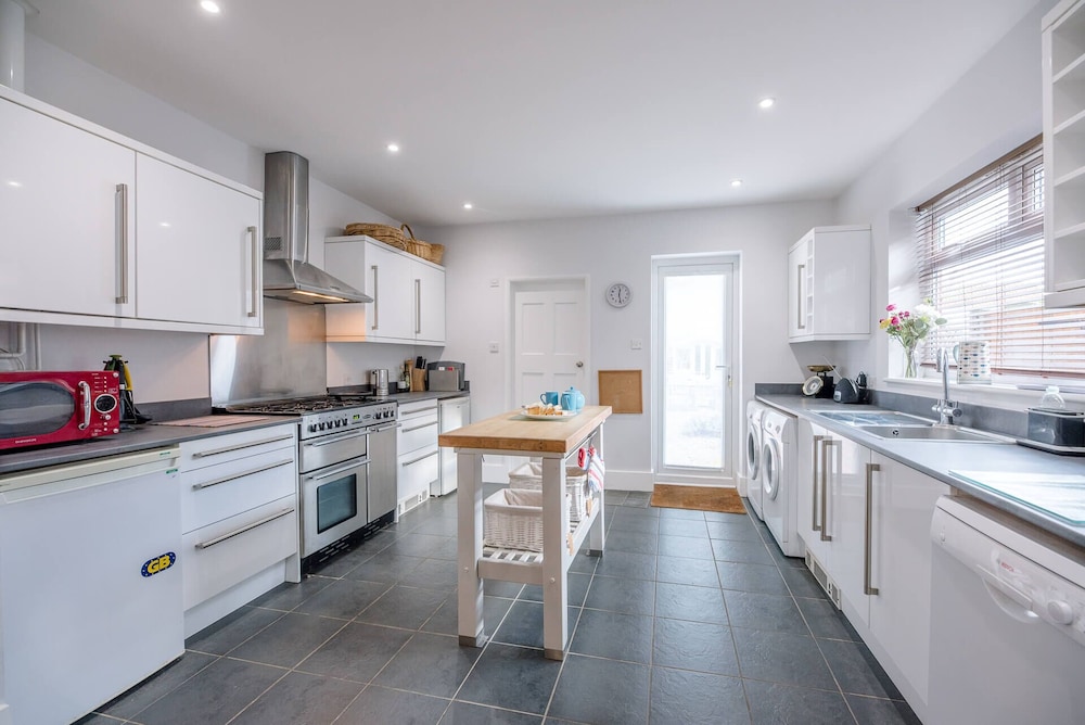 Sandy Lane Cottage in Reydon by Air Manage Suffolk view 5
