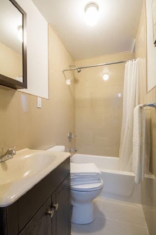 East Village 2 Bedroom Apartments